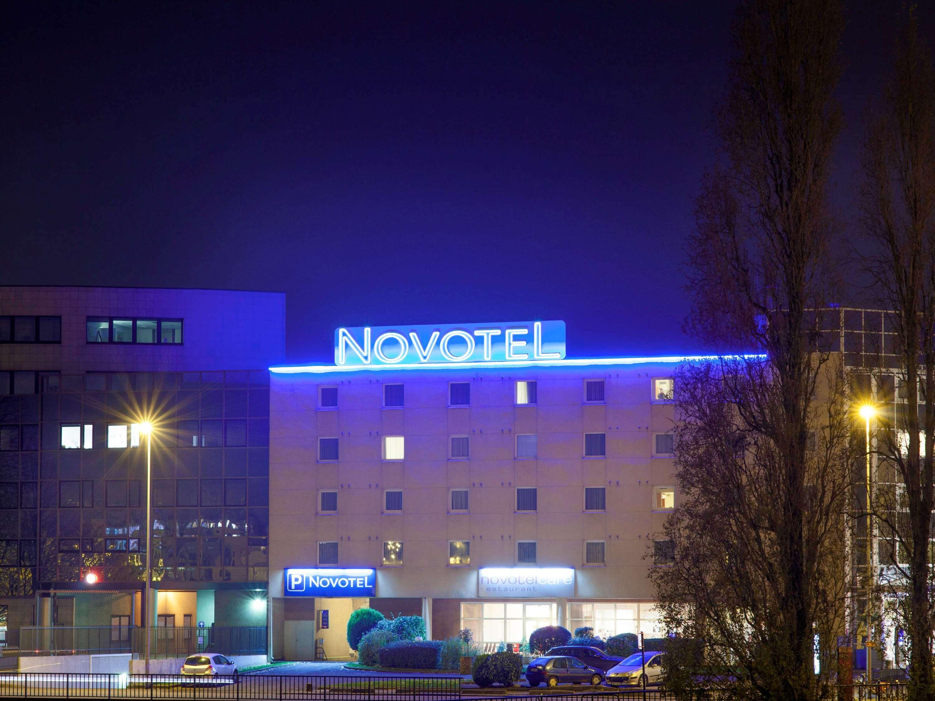 Novotel Nantes Centre Bord De Loire Exterior foto