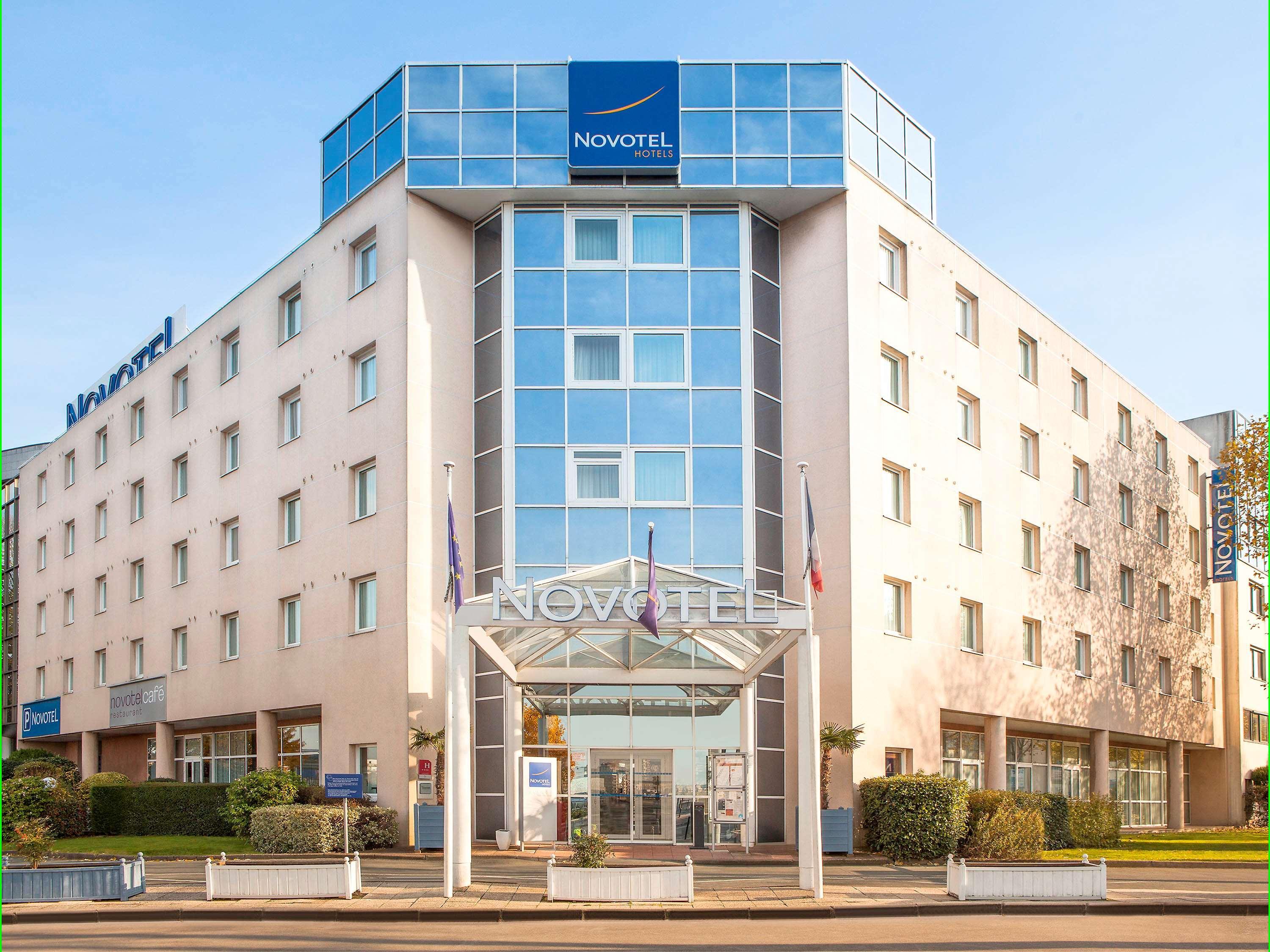Novotel Nantes Centre Bord De Loire Exterior foto